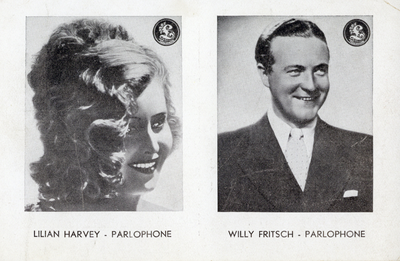 603319 Afbeelding van een prentbriefkaart met portretten van actrice Lilian Harvey en acteur Willy Fritsch met op de ...